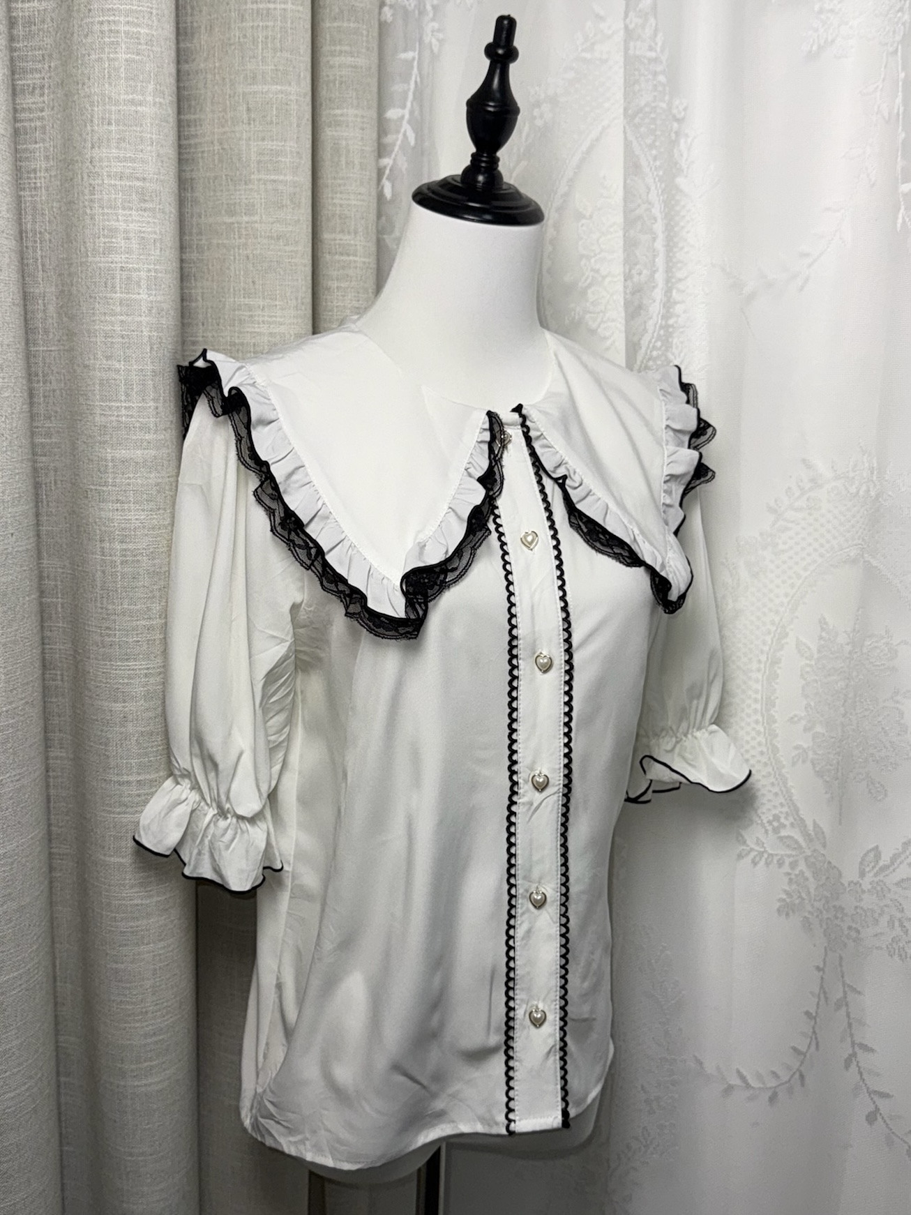 White Big Collar Black Lace Trim Blouse