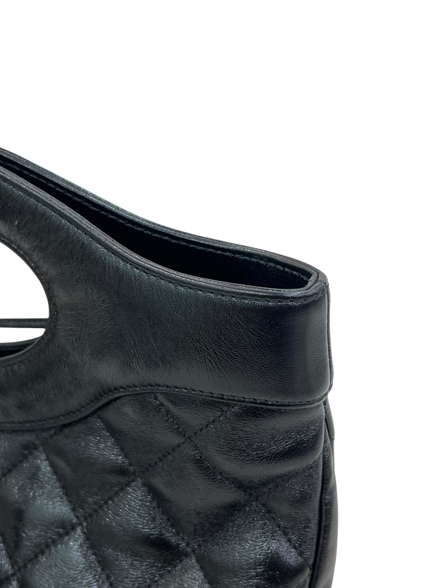 Pre-Owned CHANEL 31 bag / Product Code: 070857
