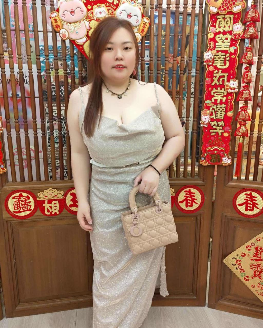 AA09 细吊带亮粉边开叉修身长礼服