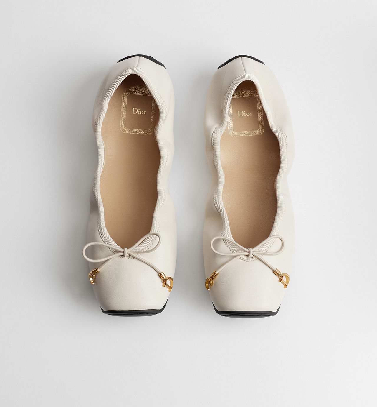 限時優惠✨新款🆕訂貨🍒Dior Cœur Ballet Flat  白Size 36/36.5/37.5/38/38.5/40