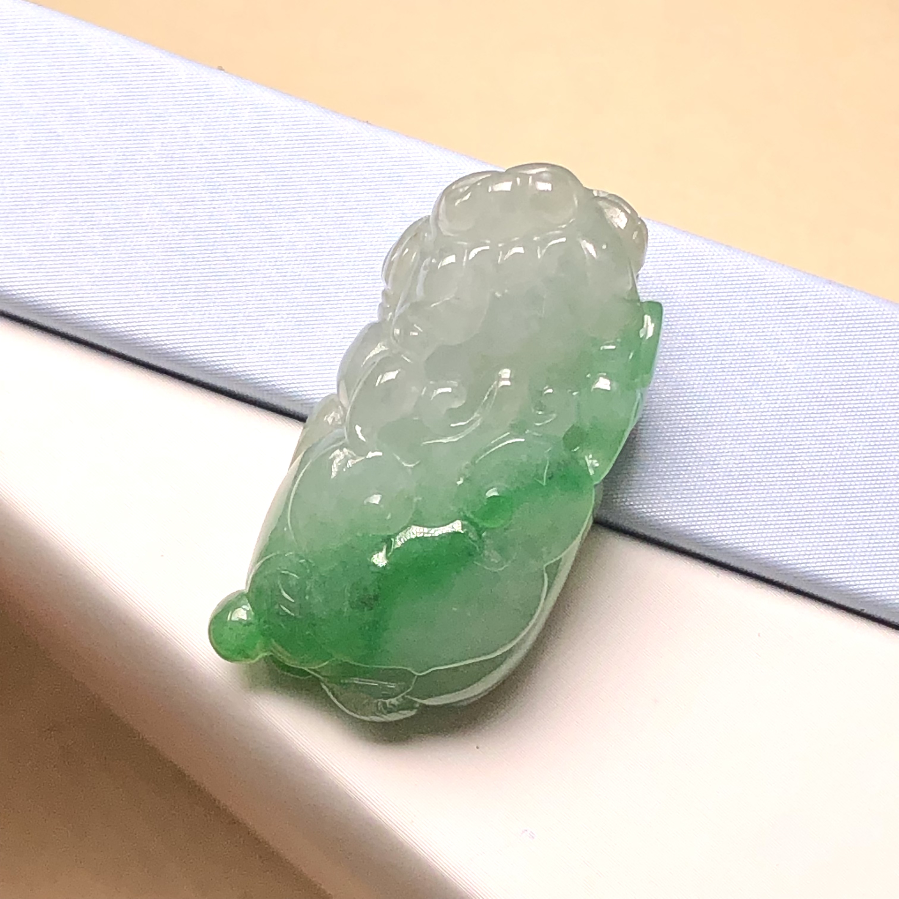 YK00156 糯冰飄翠貔貅