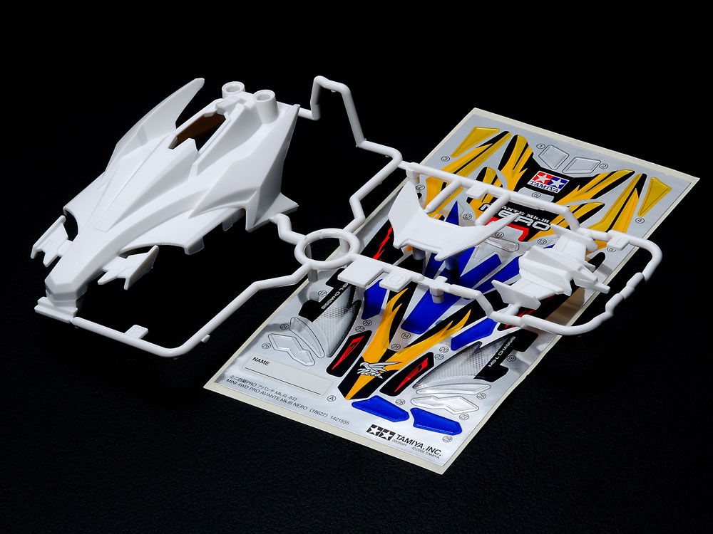 AVANTE Mk.III NERO WHITE BODY SET