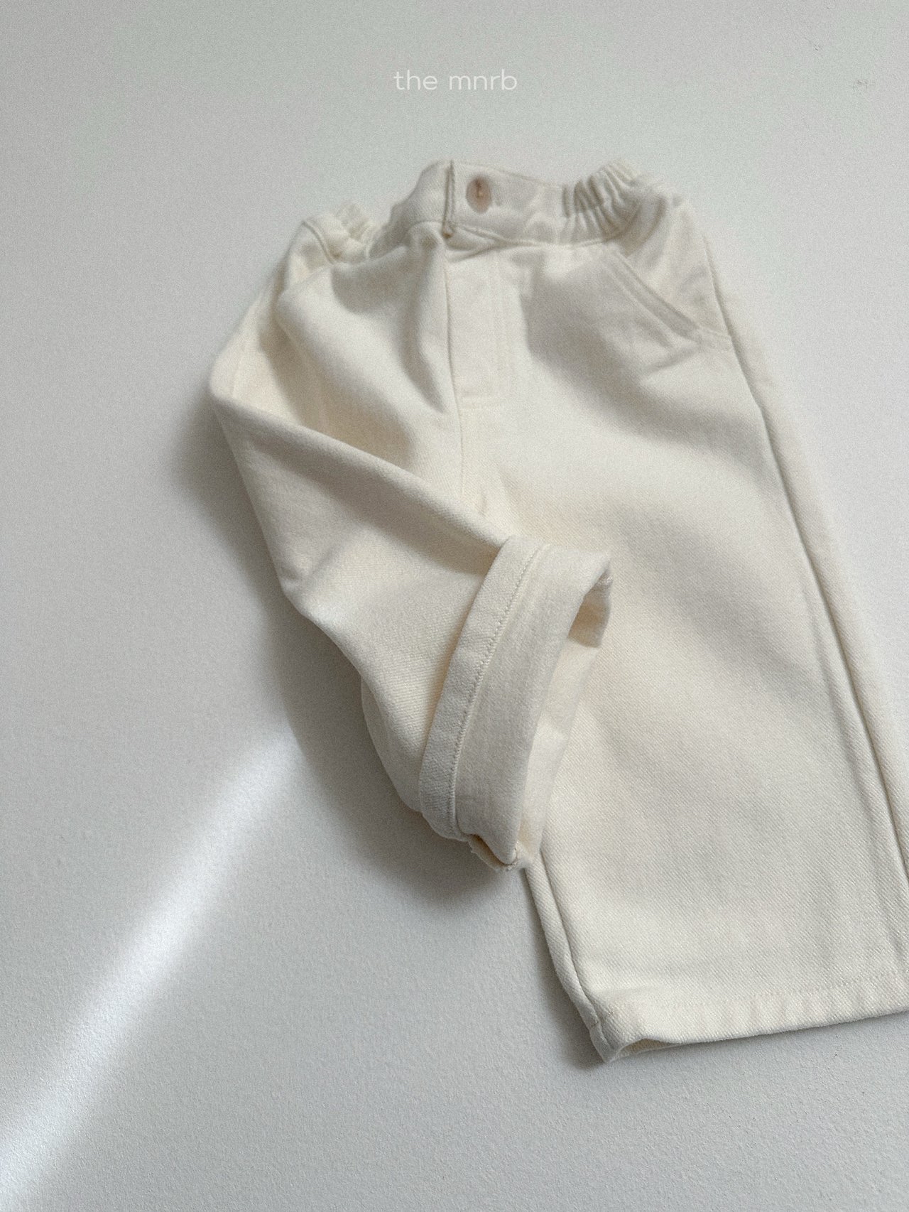 Mnirobe | Winter basic straight pants