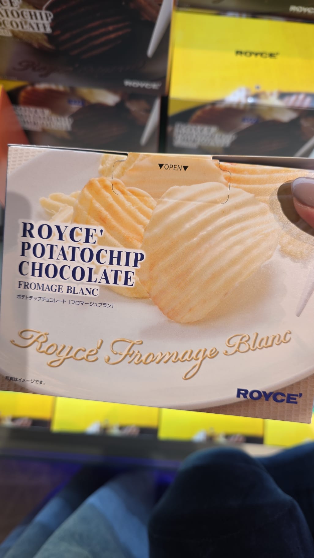 royce potato chip chocolate