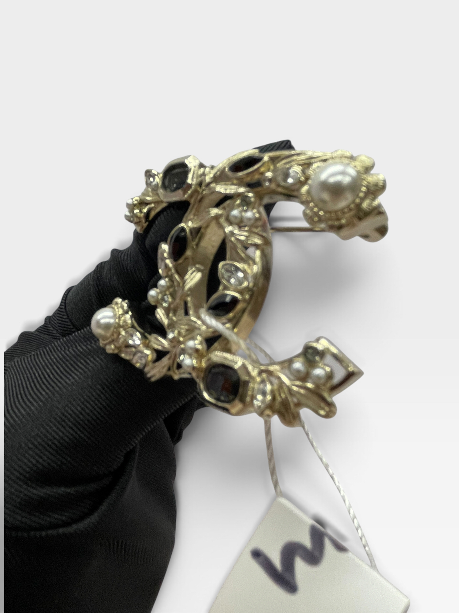 Pre-Owned CHANEL CC Floral Leaf Pearl and Crystal Brooch / Product Code: 091405
