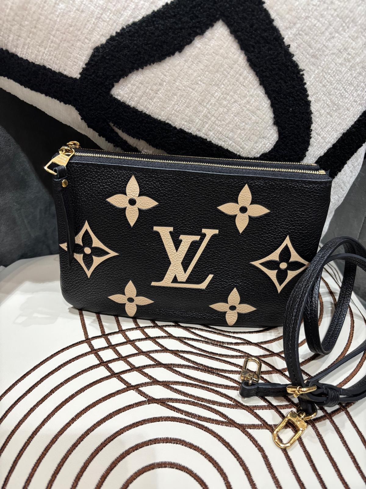 Lv Pochette Double Zipped Giant calfskin 100%Authentict,98%new✅dust bag 