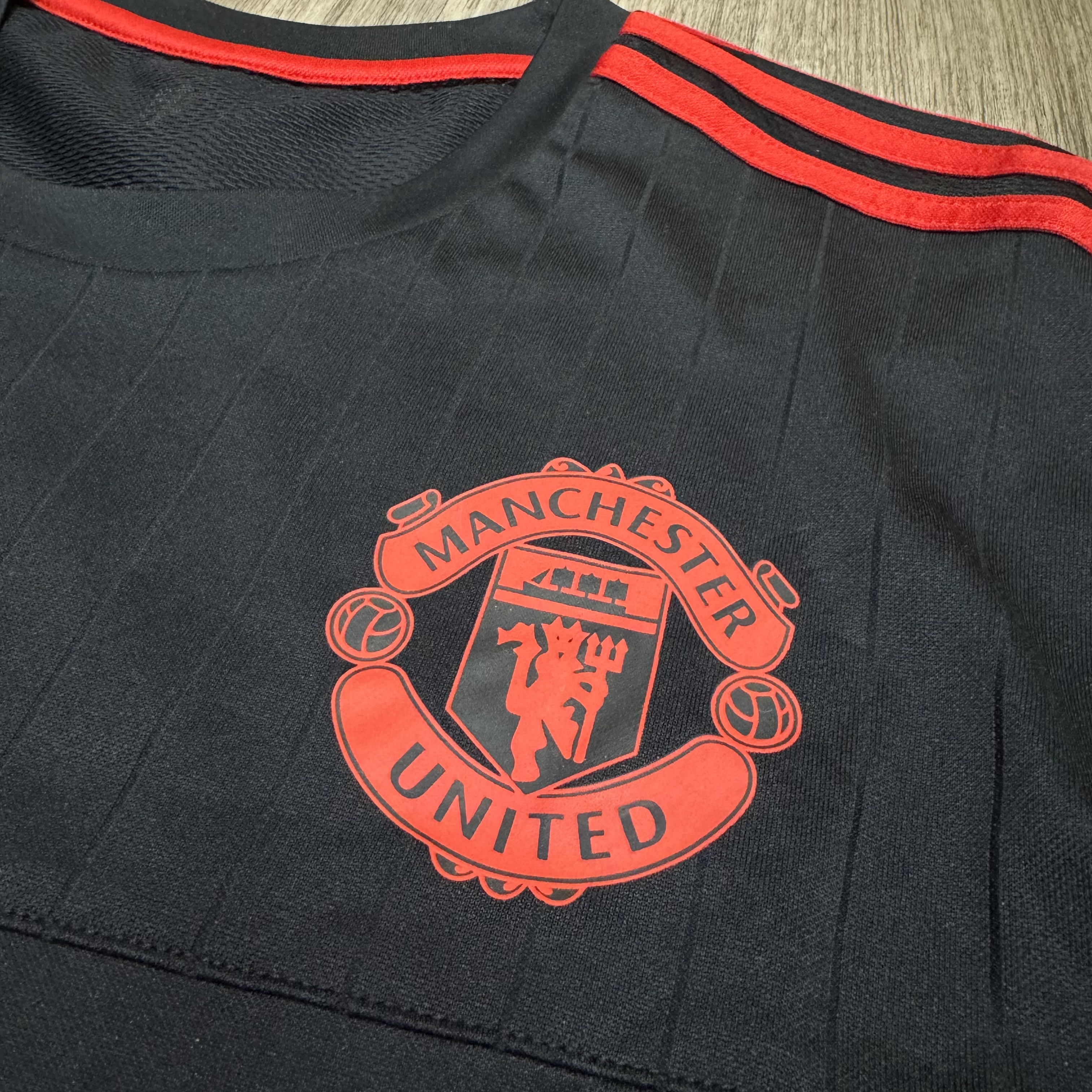 Manchester United 15/16 training shirt