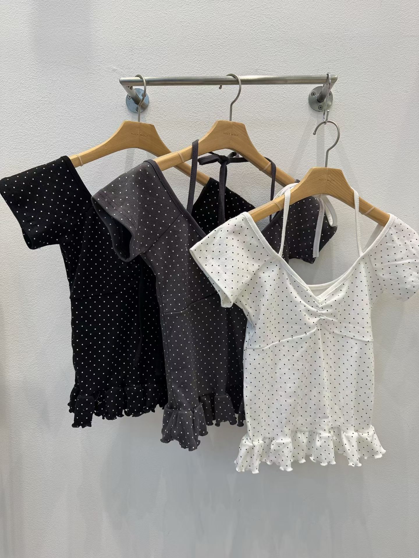 韓國波點下擺邊邊掛頸top