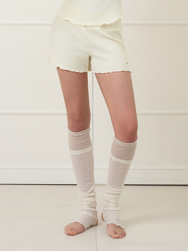 水波邊顯瘦短褲 預購_Mellow shorts by Grandeline