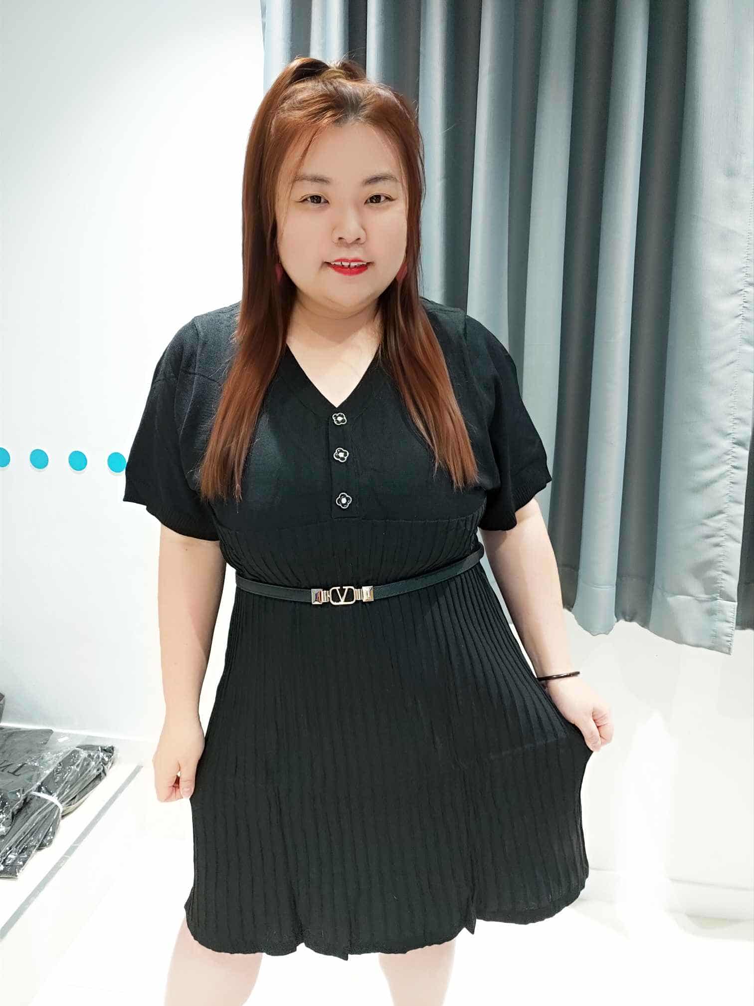 ENC16 DOA10 拼立体条纹裙摆设计连衣裙