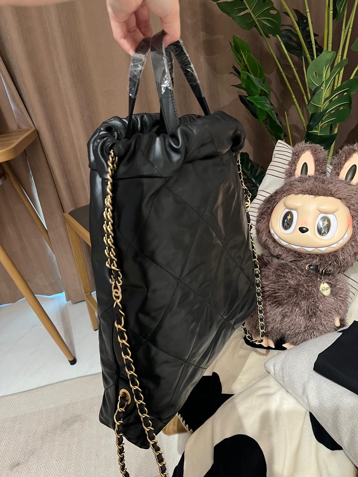 Chanel 22 backpack Large 黑色牛皮 100%Authentic ,98%new ✅晶片✅塵袋