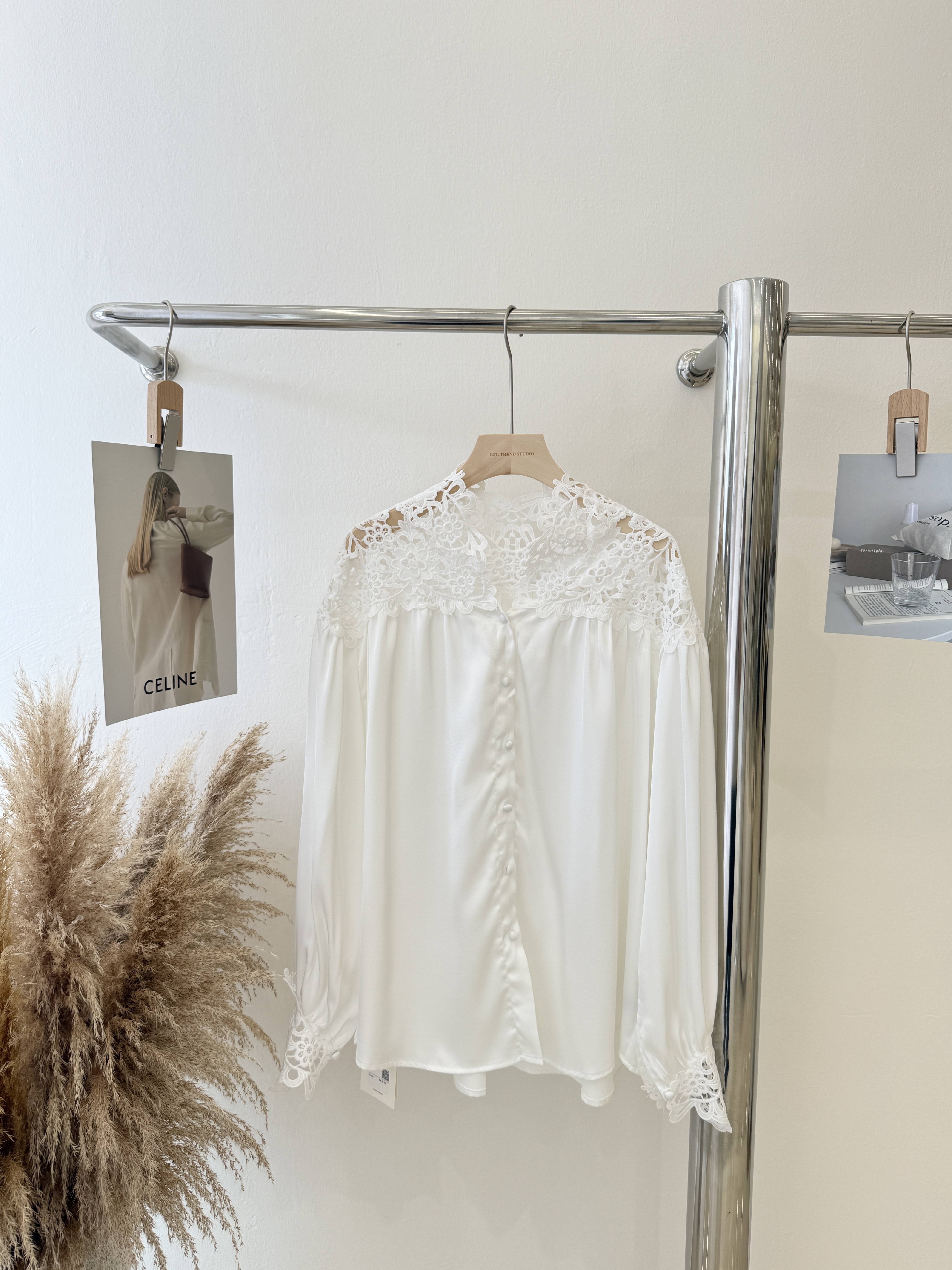 6704 高级感蕾丝拼接衬衫