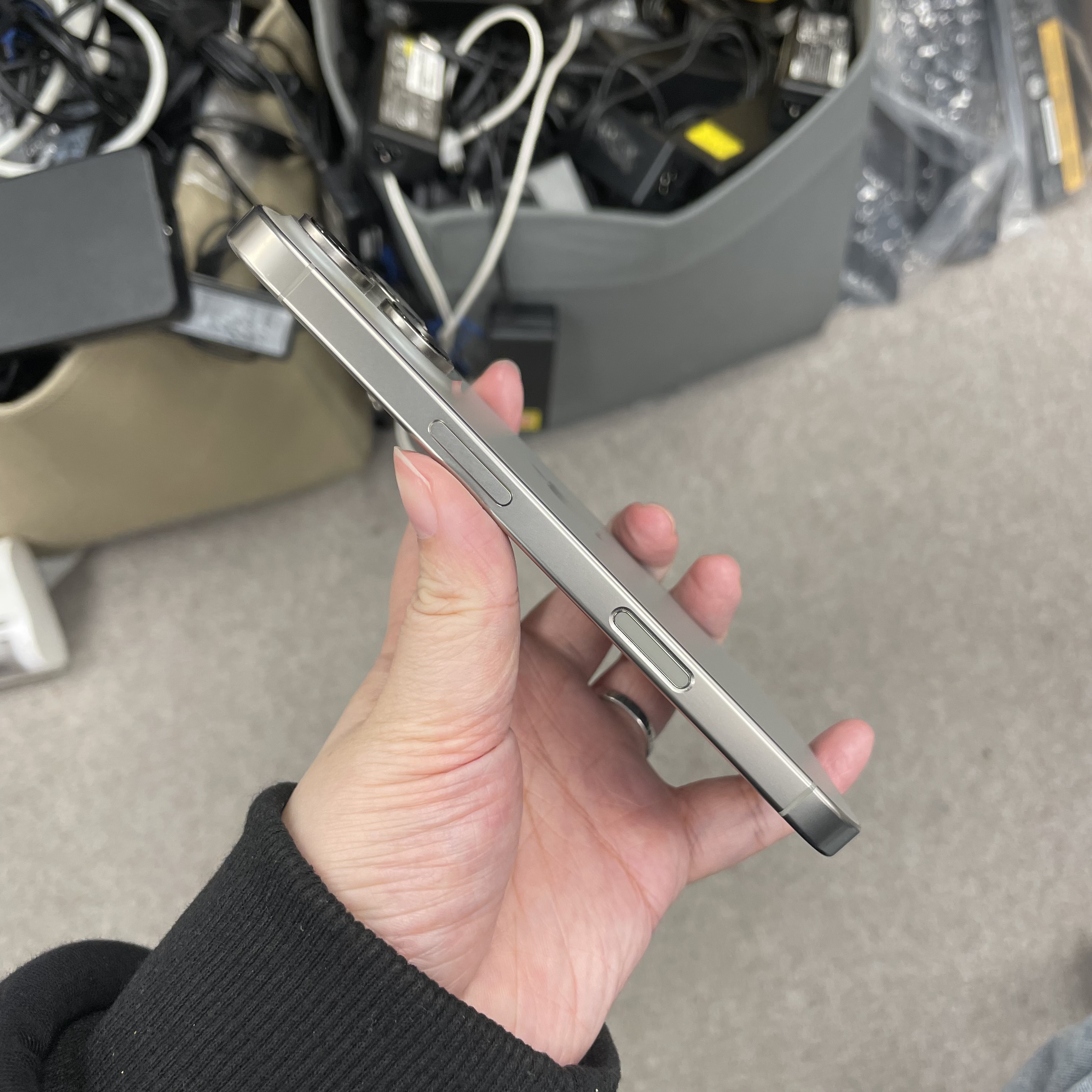 *5966 16 Pro 完美機 256GB 電90 原色 gray