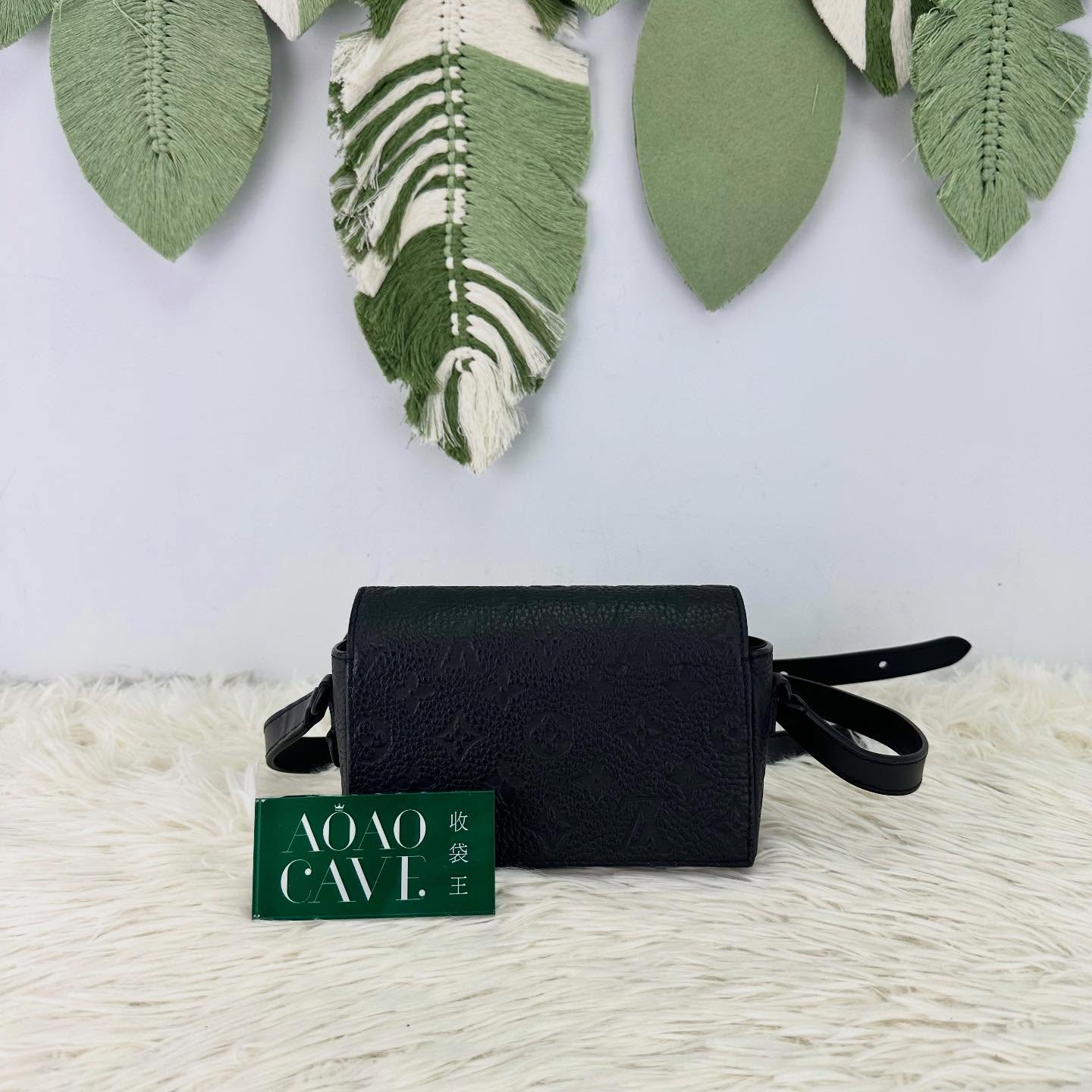 LV 🤍PRE OWNED 黑色真皮壓紋 Steamer 晶片款 🖤