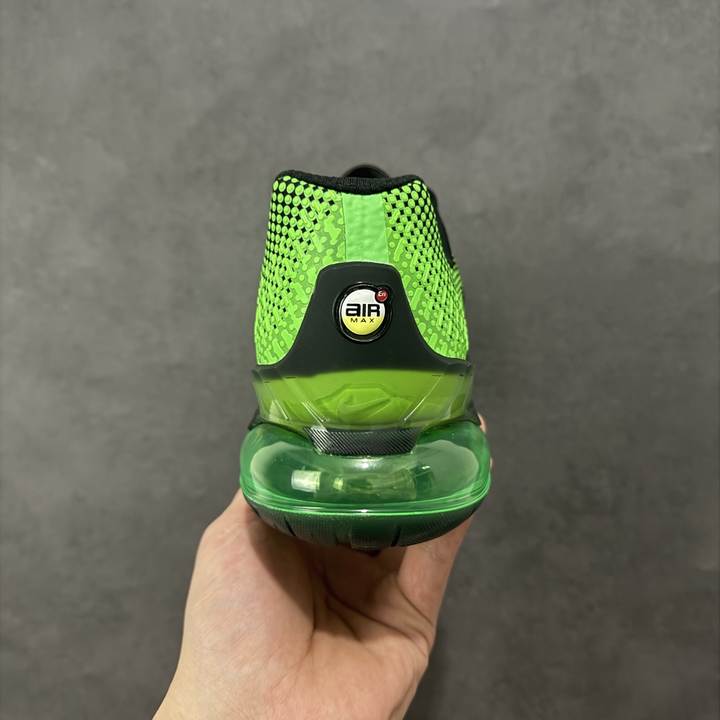 Nike Air Max Phoenix FZ5307-300