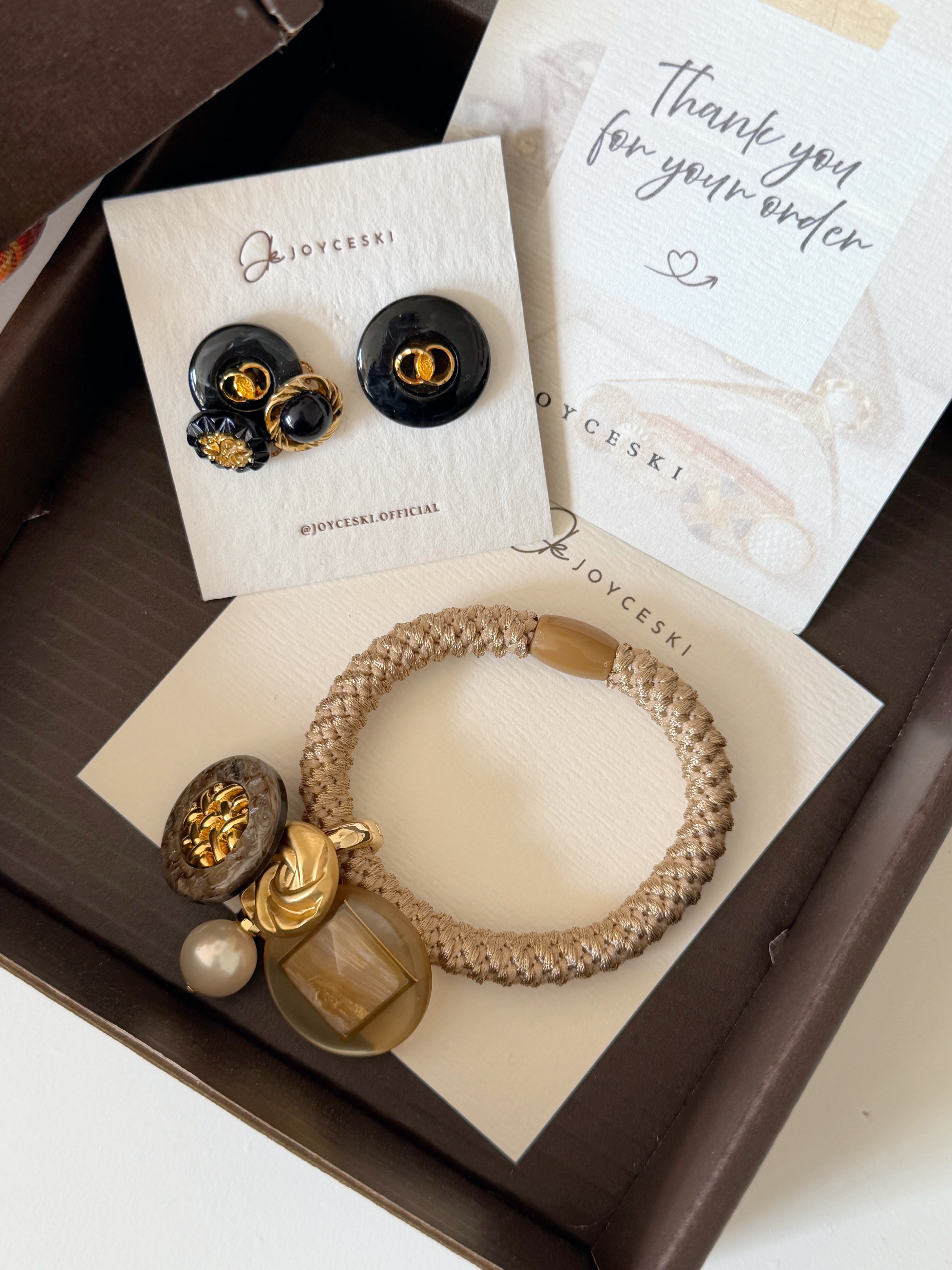 一月福袋set (復古鈕扣耳環/橡根款）