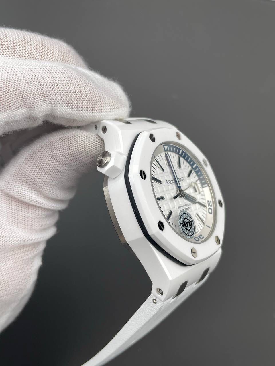 🚀皇家橡树15707 白陶瓷/42mm/3120一体机💯