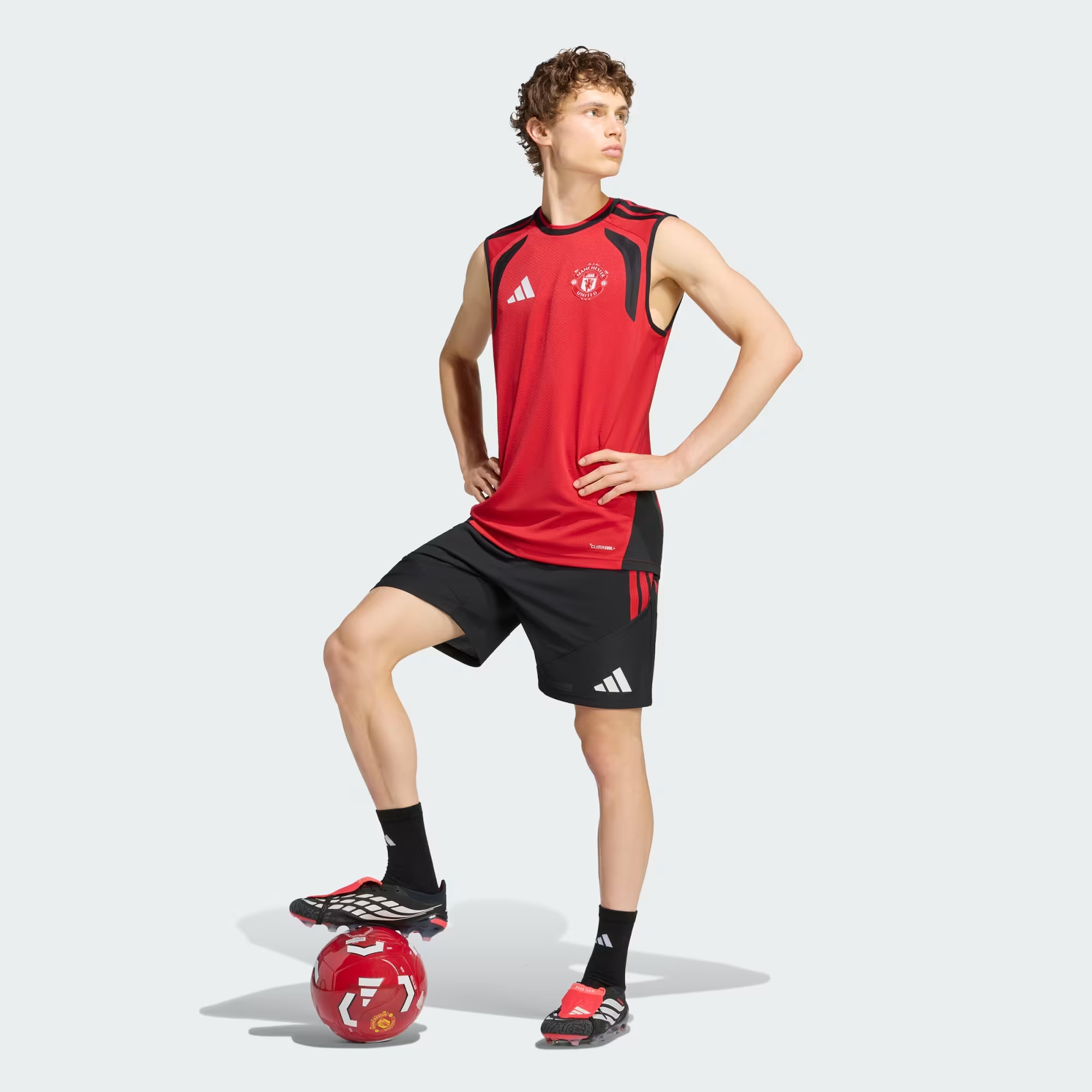 Adidas Manchester United 曼聯 2026-27 Climacool+ 球員版無袖訓練球衣 KC4866