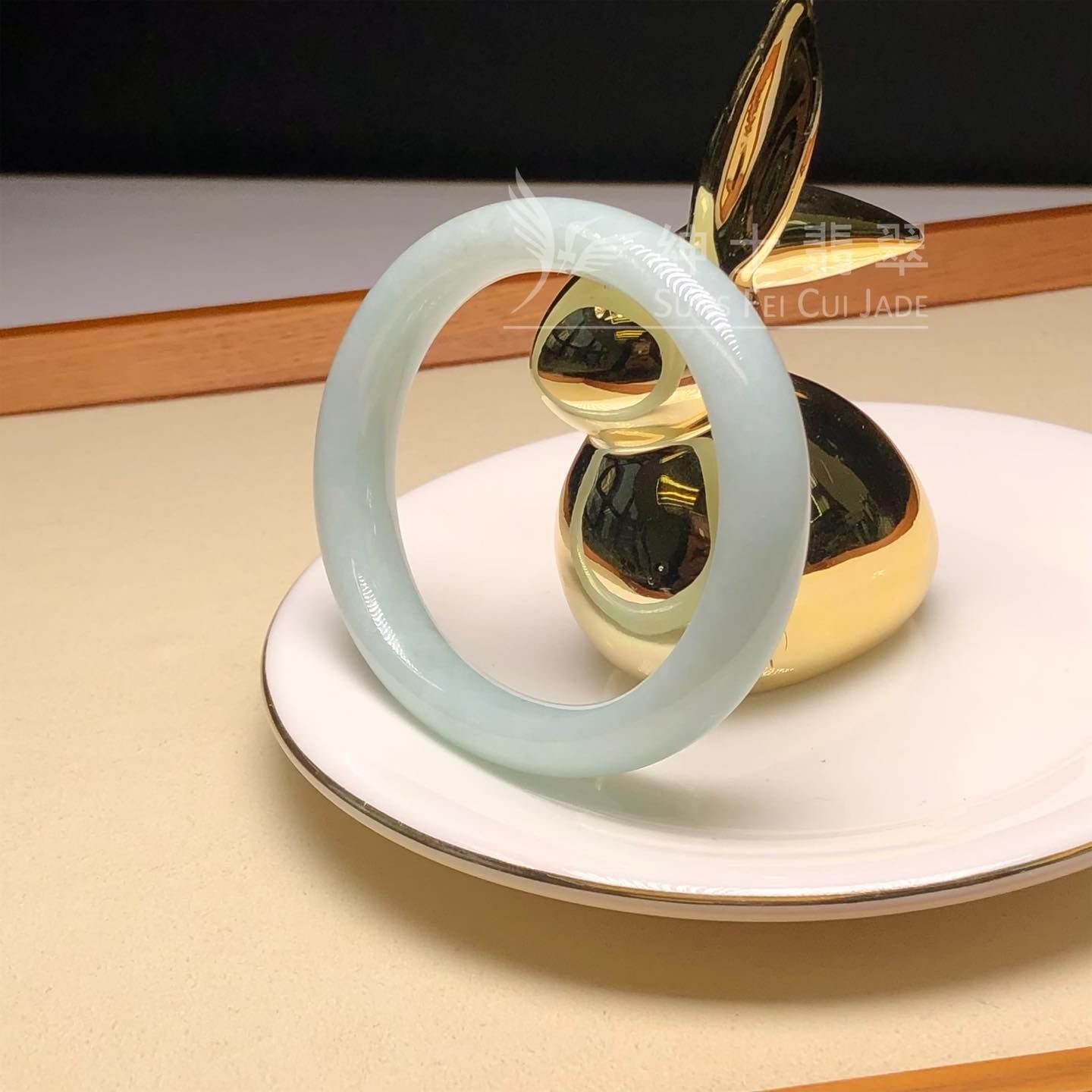 擺三橋蘋果綠貴妃鐲54.4mm