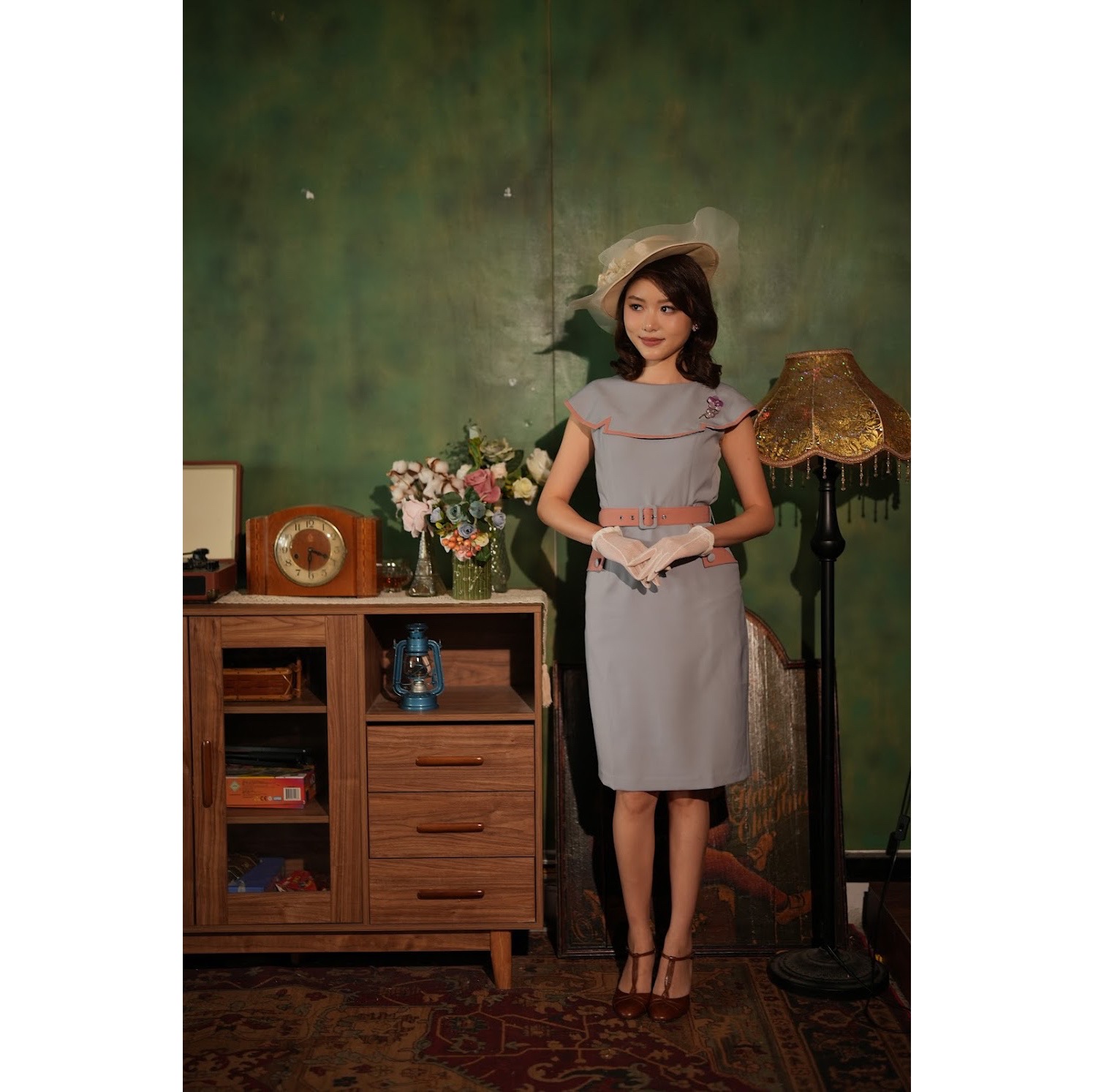 (Ready Made)1950s Summer Splendour Two Tone Cape Dress - Light Grey x Pink (FM191)