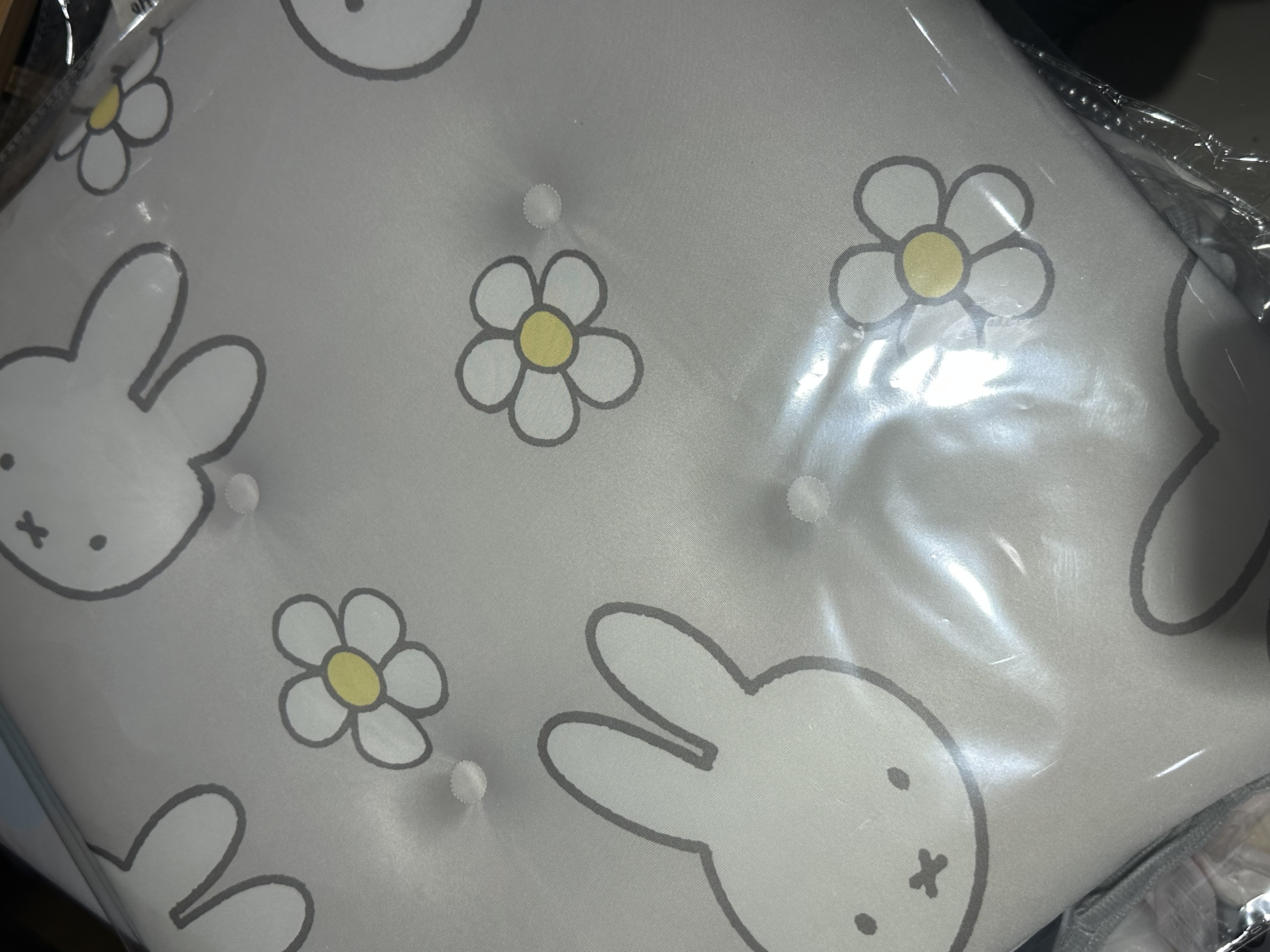 MIFFY 涼感 質地 坐墊 白色 花花