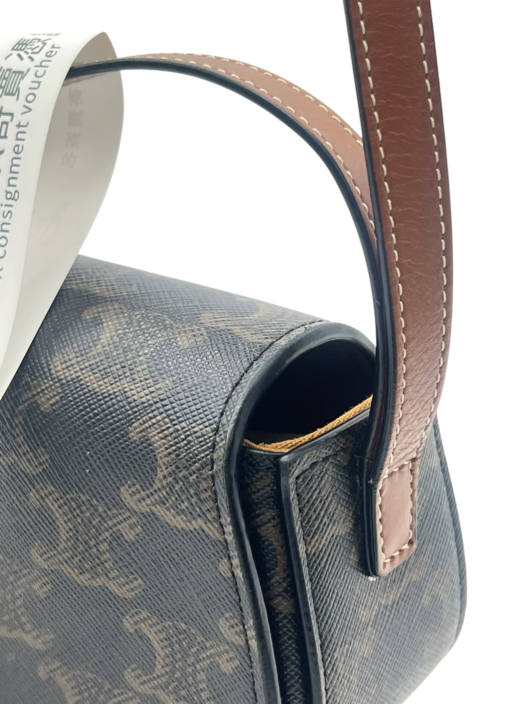 Pre-Owned CELINE Tabou Clutch with Strap / Product Code: 26060606