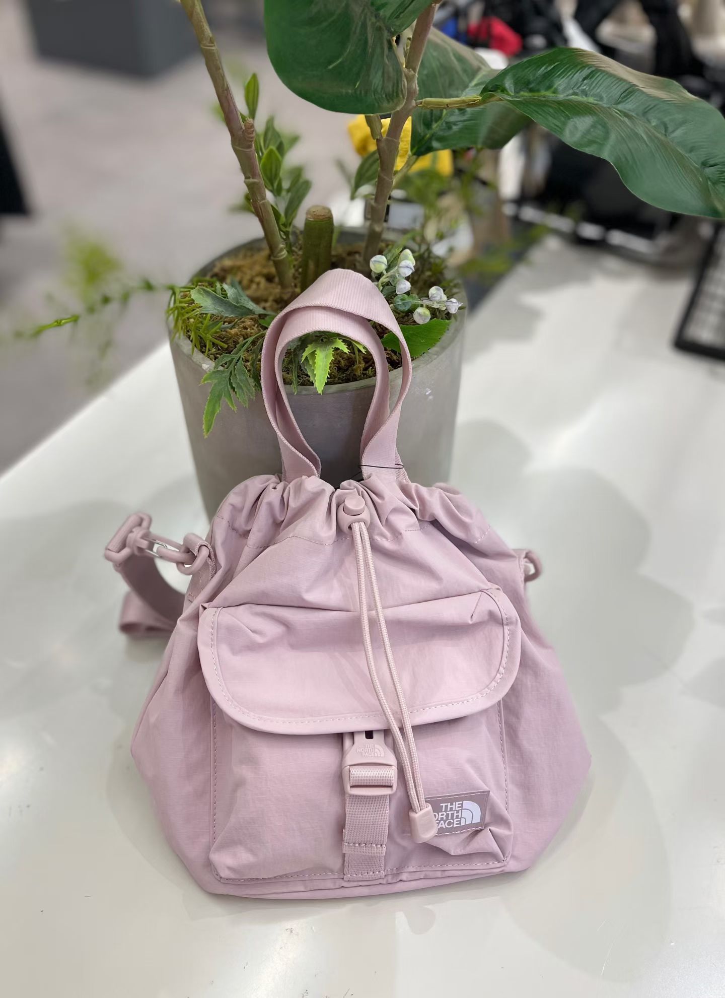 🇰🇷<預訂>The North Face BREEZE BUCKET BAG 到貨日12-18日‼️ Size:19x24x12cm