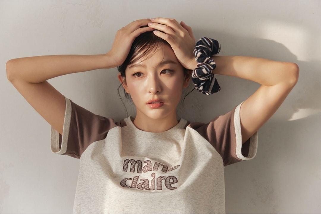Red Velvet Seulgi 著用款｜Marie Claire 拼色牛角Tee