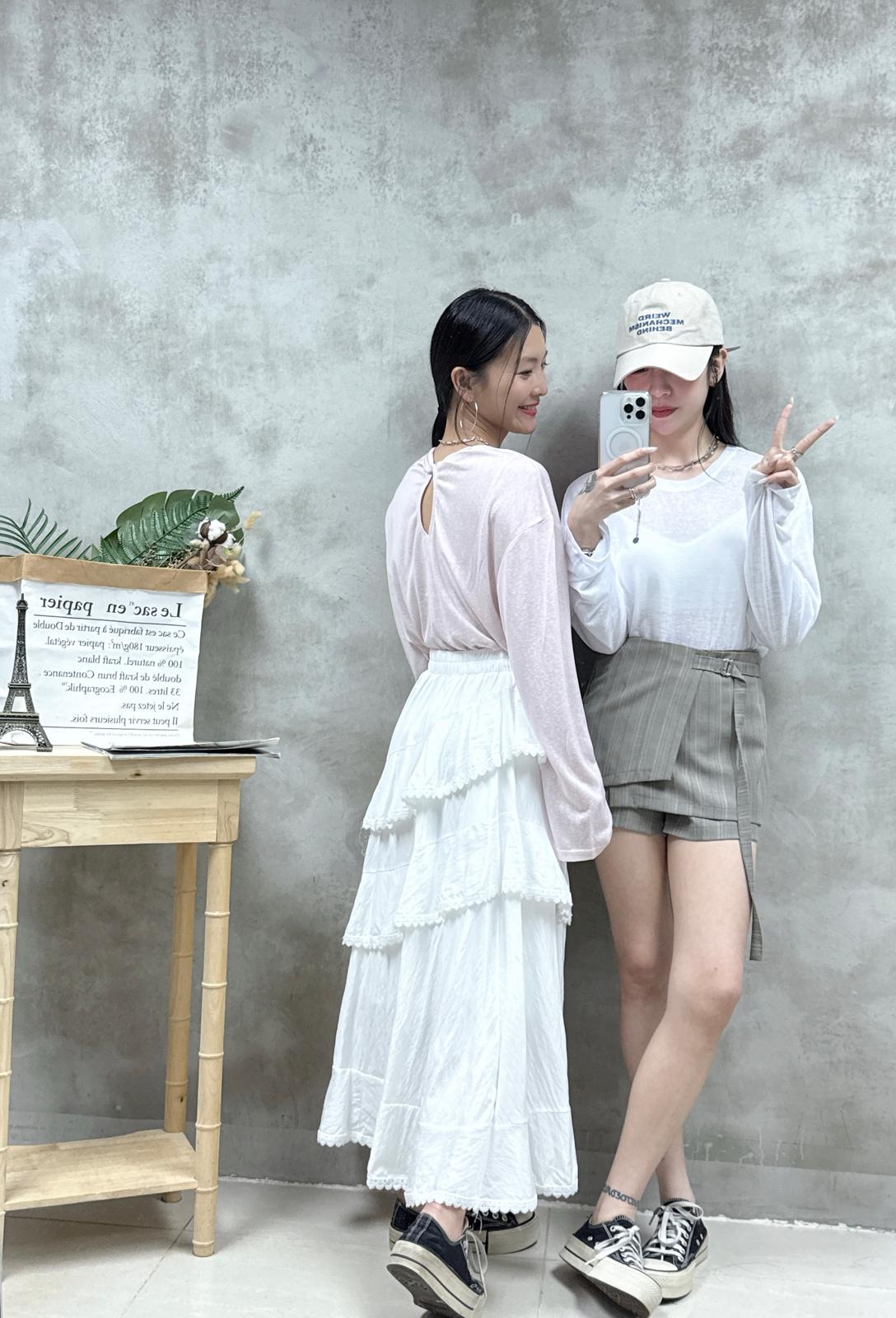 E05 不規則條子裙褲