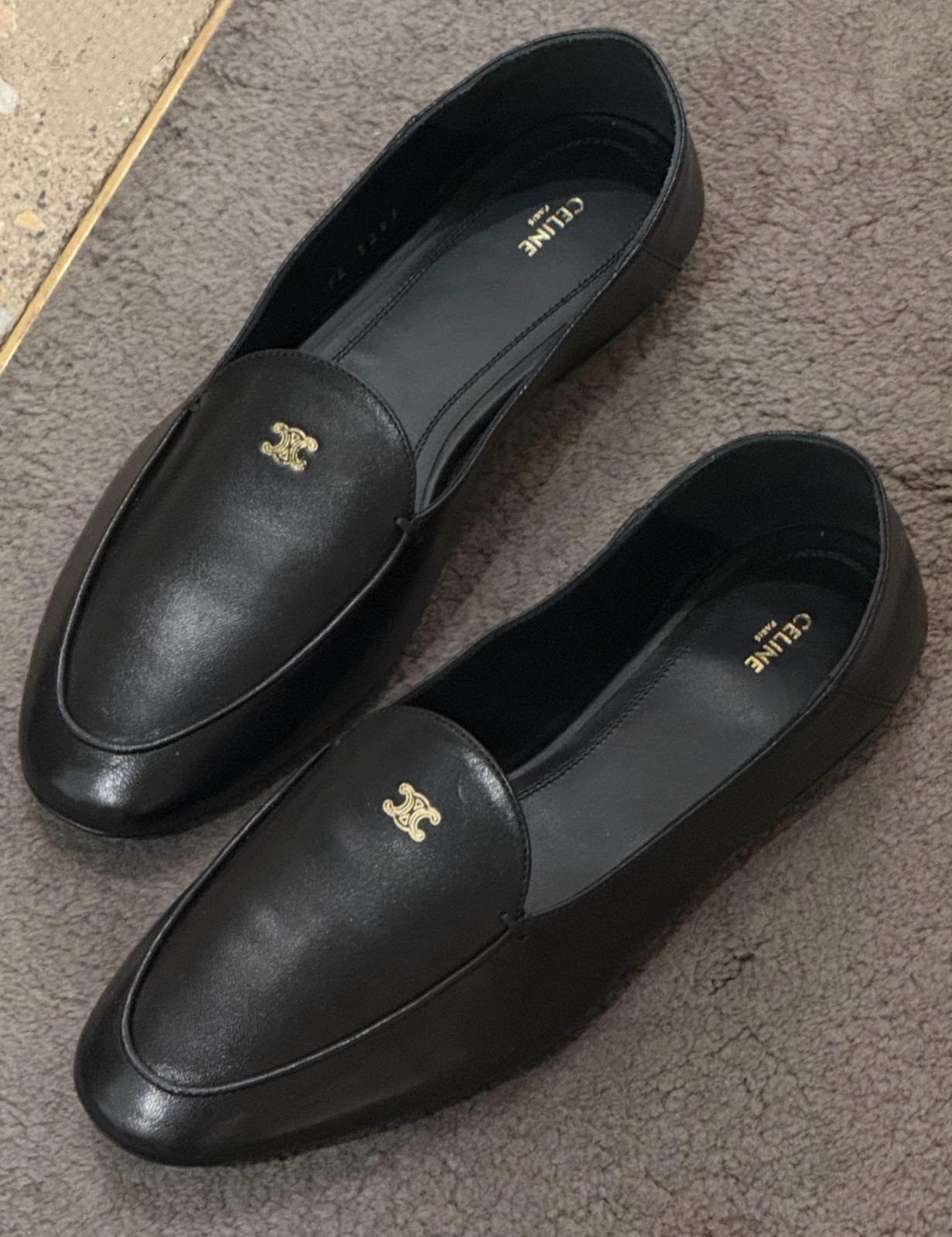 Celine 新款 🆕 黑色小羊皮可踩踭 loafer Size 36/37/37.5/38.5/39/40