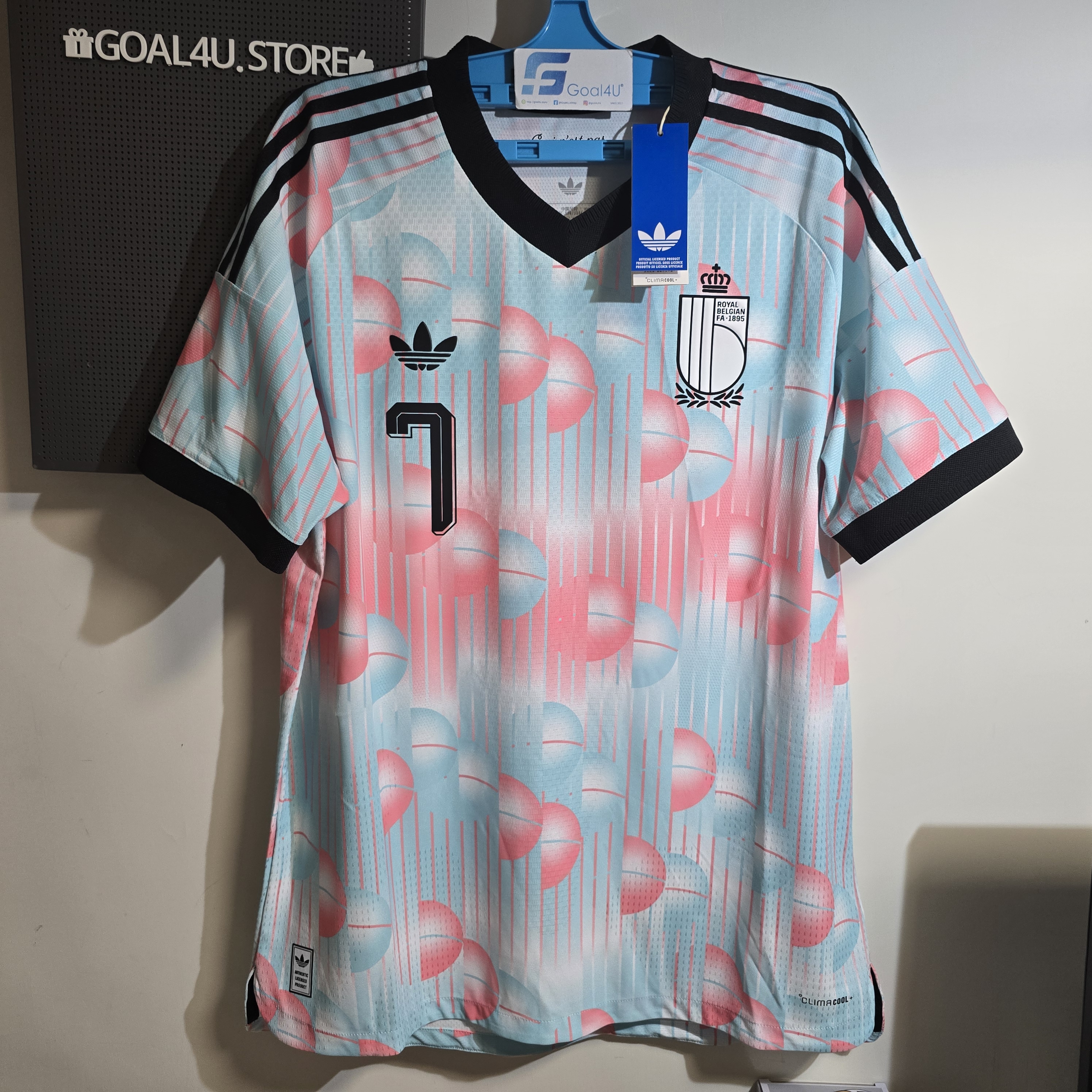 🧊揉合經典復古與現代美學 Adidas Belgium 比利時 2025-26 作客球員版球衣 (可加印字章) JM8382