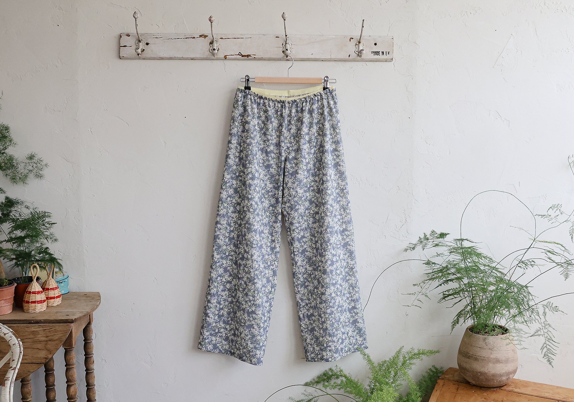 Flo | 親子裝 (Adult Pants/ Kids shirt pants)