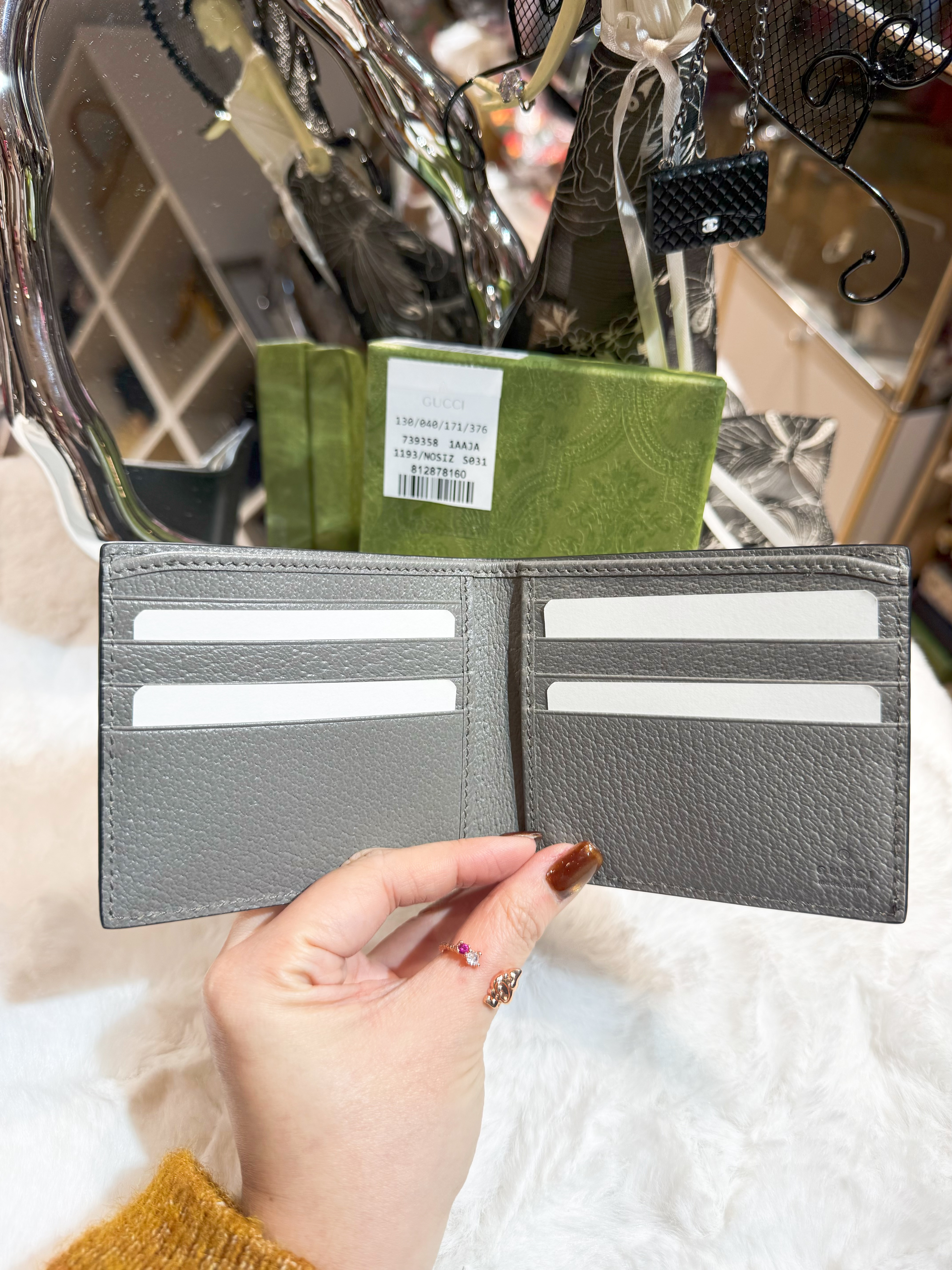 Gucci bi fold wallet 738/blk/grey