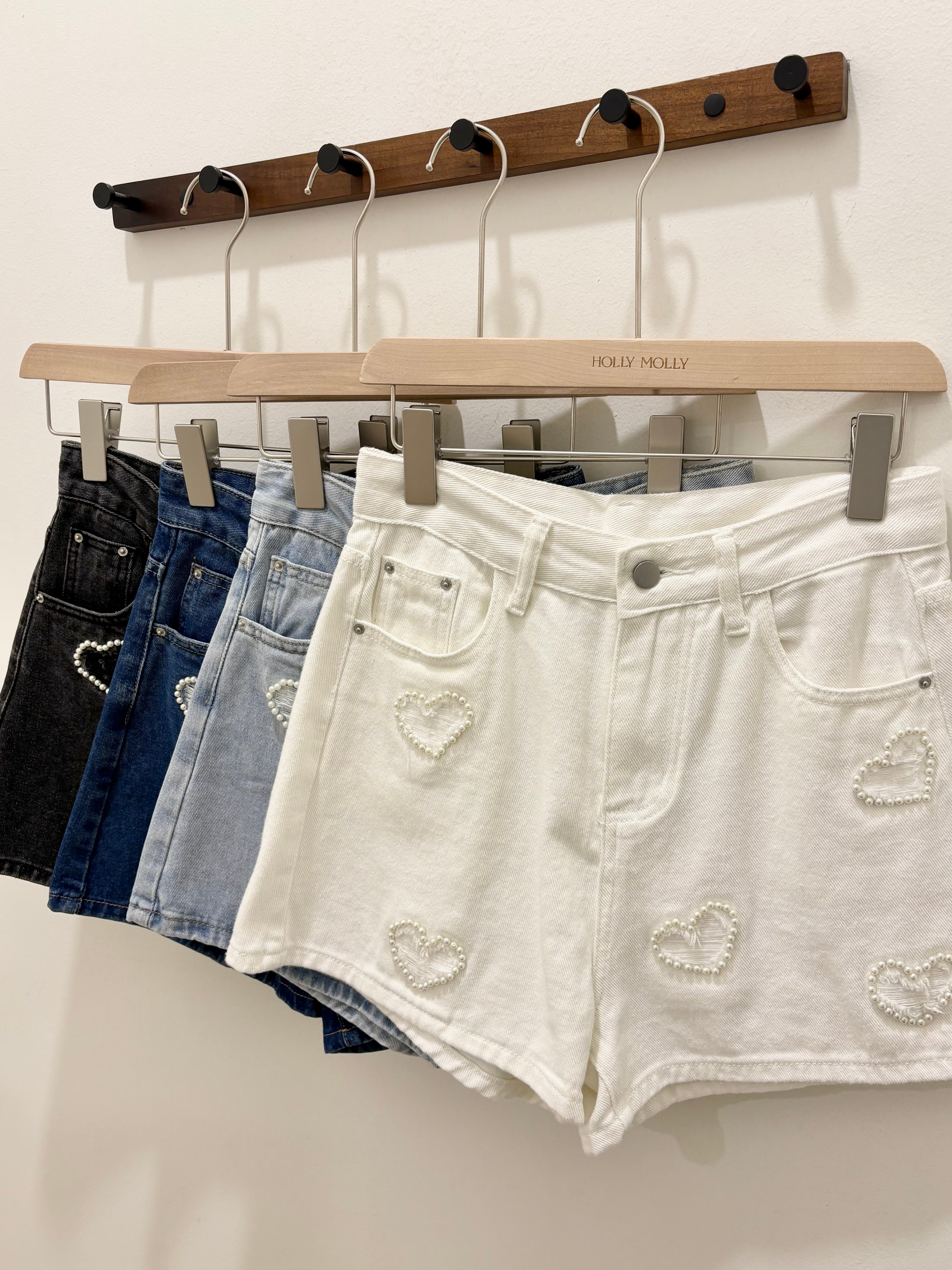 J211可爱心形短裤