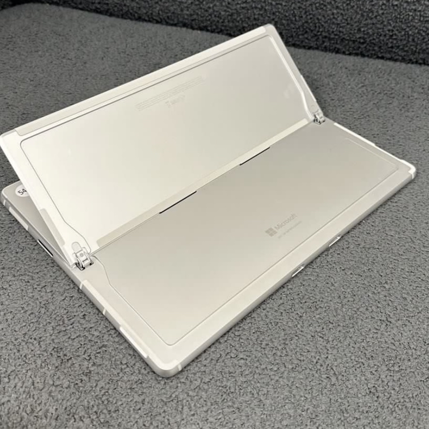 *5421 Microsoft surface Pro 9 SQ3 / 8GB Ram/256GB SSD/2.8K touch mon/全新質素/Laptop/Notebook/ Tablet / PC / Windows / 