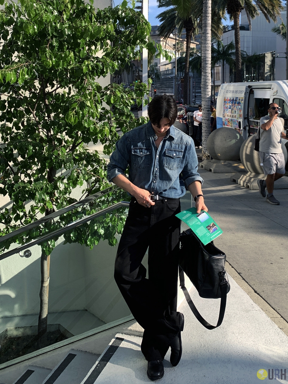 【100%保證韓國直送】韓國品牌原創系列 復古水洗雙口袋大寬鬆美式單寧襯衫 👕 [1 color] RL114877