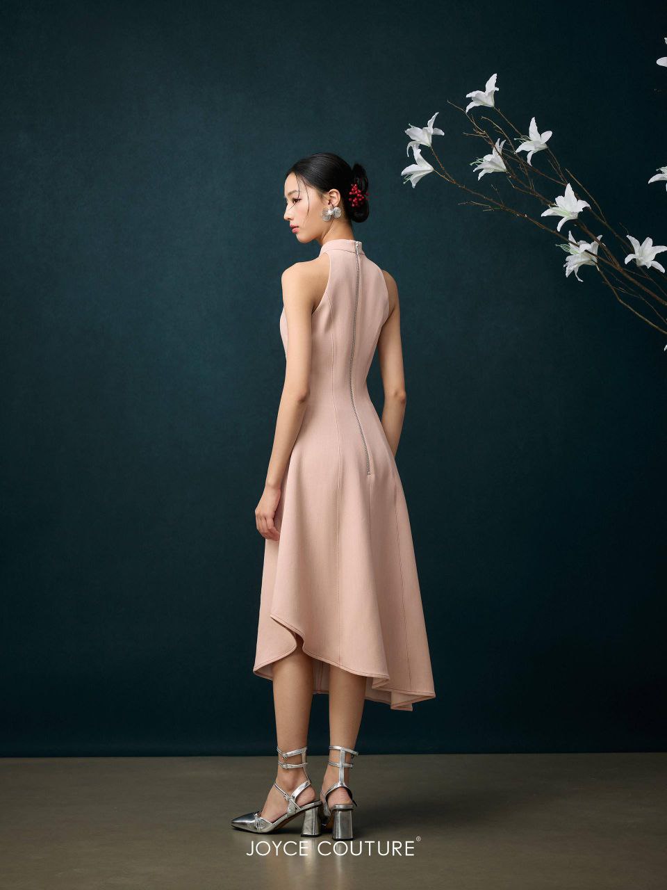 Cut in修身胸垫连身裙 D0098