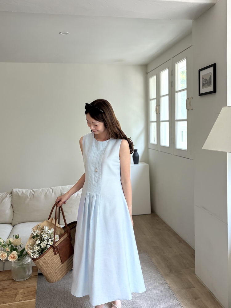 Linen Pintuck Dress (Blue)