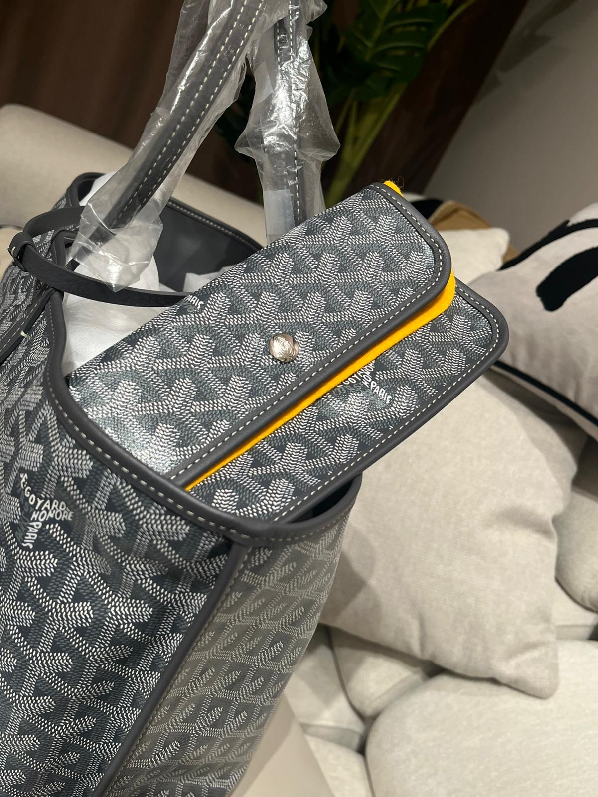 全新 Goyard Anjou pm grey 100%Authentic,100%new ✅收據✅dust bag