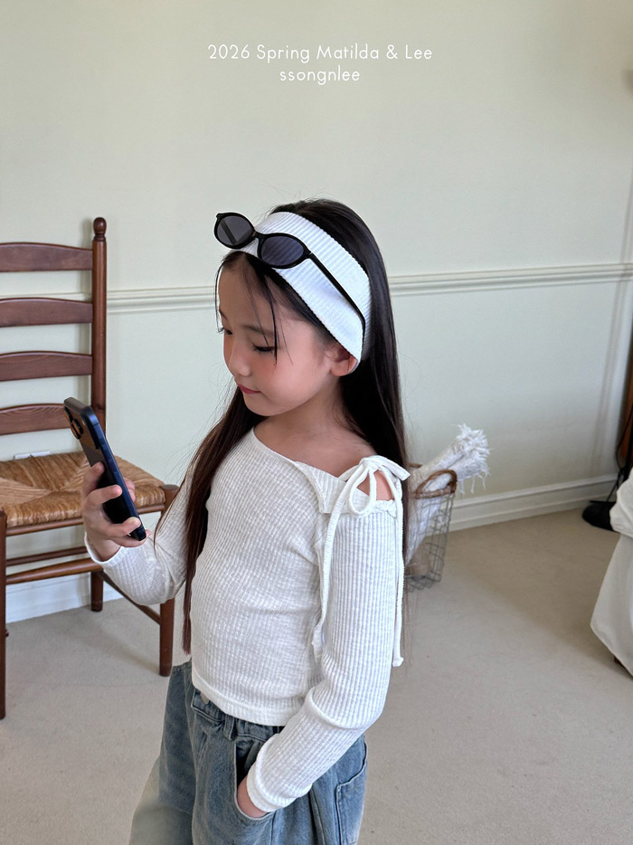 🇰🇷Matilda&Lee tee