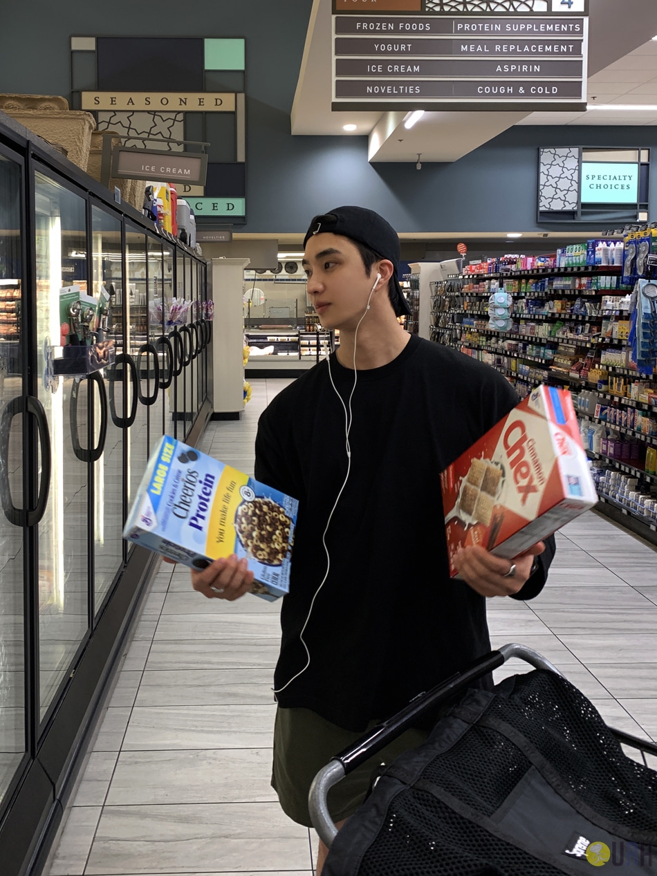 【100%保證韓國直送】韓國品牌 Signature 原創系列 必備寬版純色長袖恤 👕 [11 color] RL114944