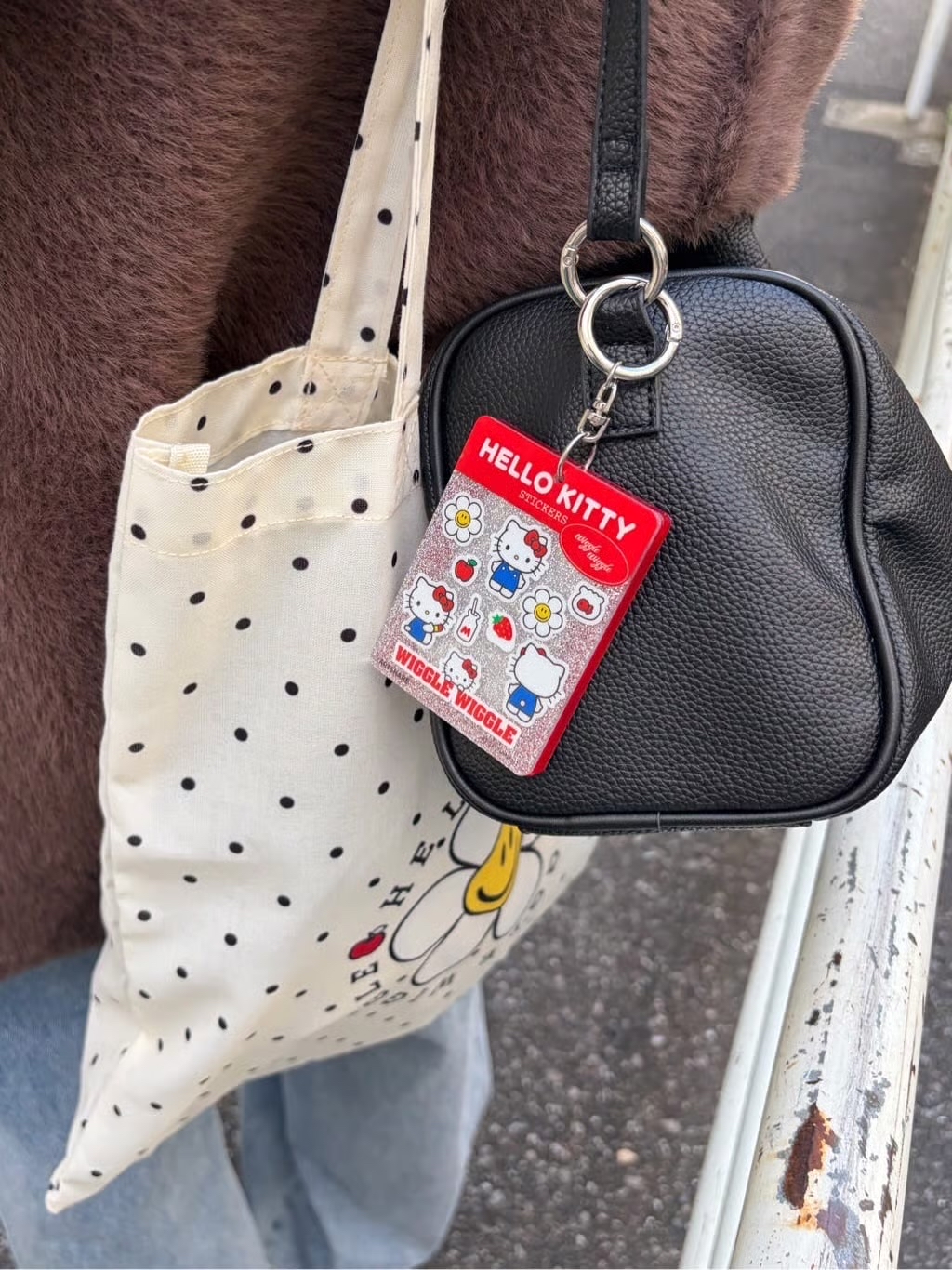 日本預訂📍日本Sanrio x Wiggle Wiggle系列 - 鏡子鎖匙扣盲盒 2026年11月下旬出貨