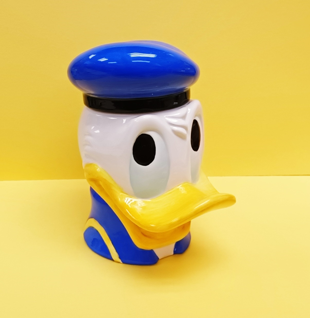COVERED BOX 有蓋收纳瓷器 Donald Duck   (KD-110)