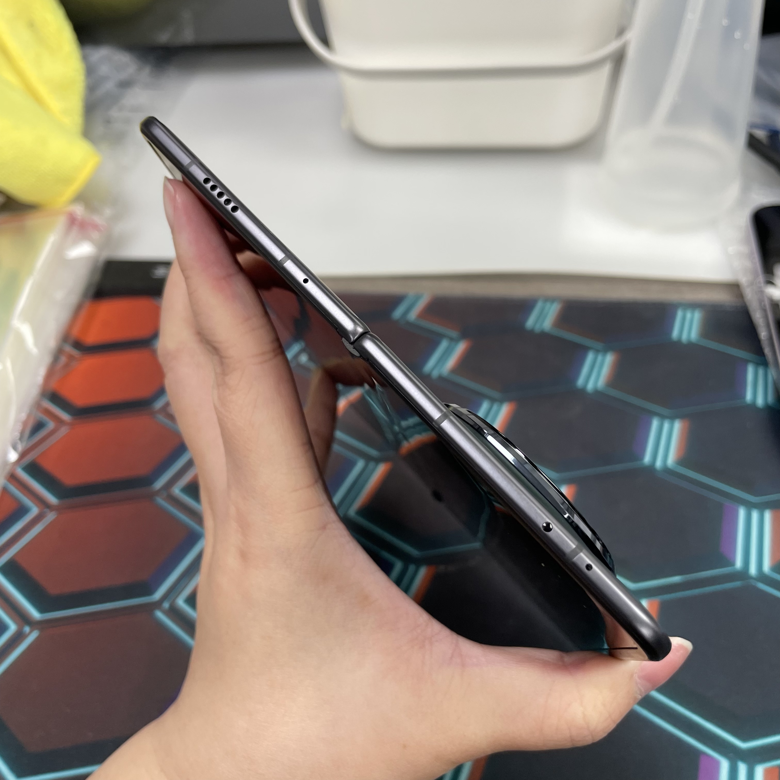 *8043 Honor Magic V3 超靚機 12+512GB 綠色 green