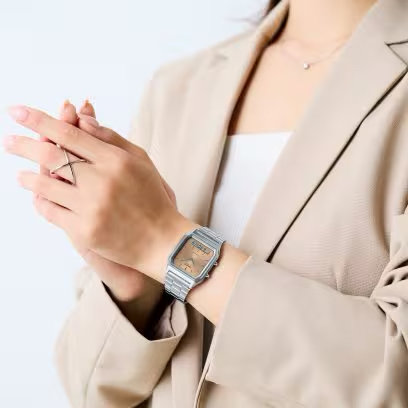 Casio AQ-230 超人氣經典雙顯錶款