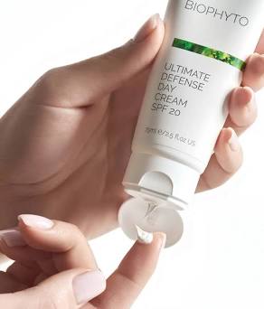 Christina Bio-Ultimate植萃活顏防護日霜SPF20。75 ml