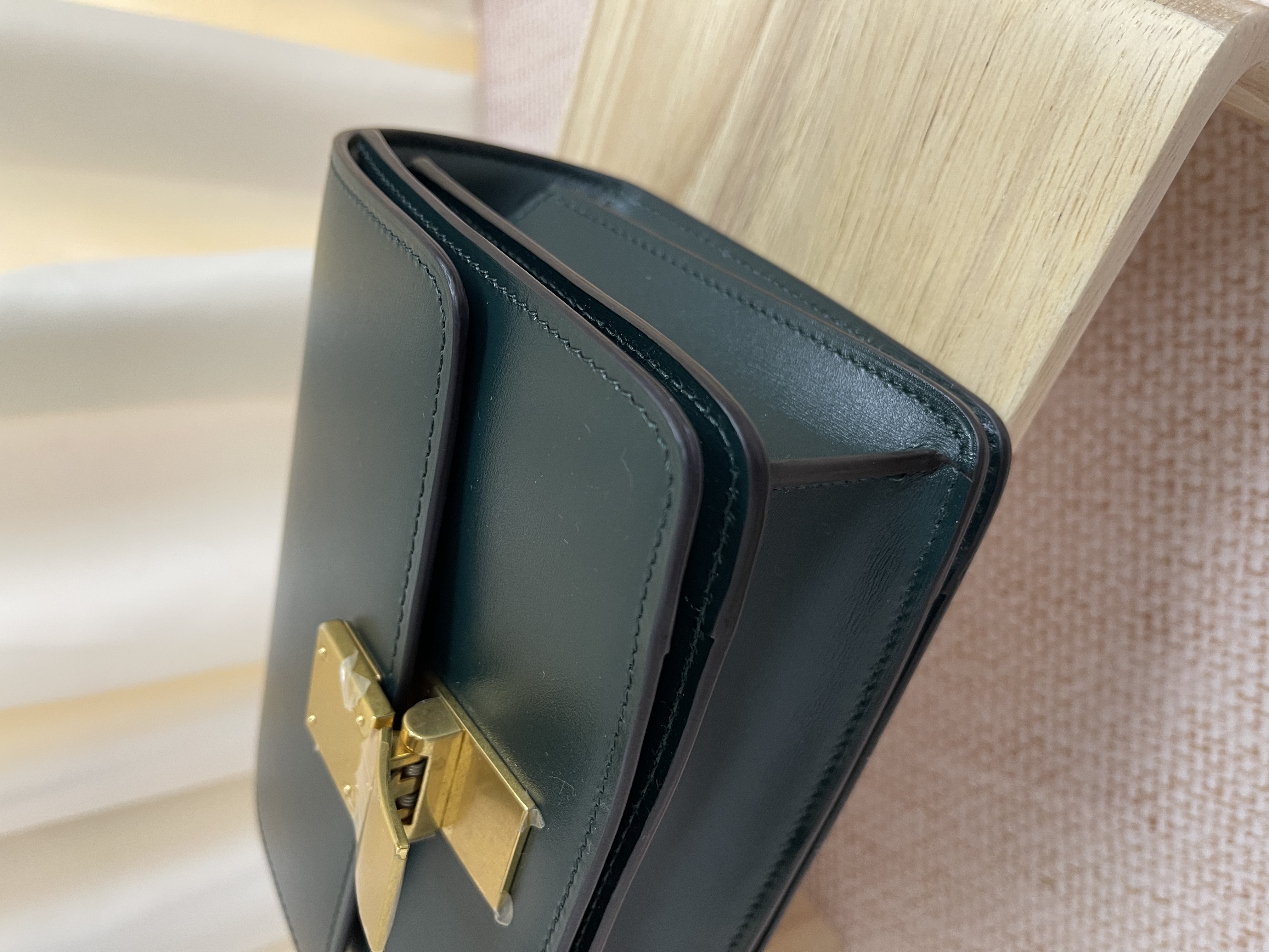 Pre-owned Celine Box/ Product Code: 26022001