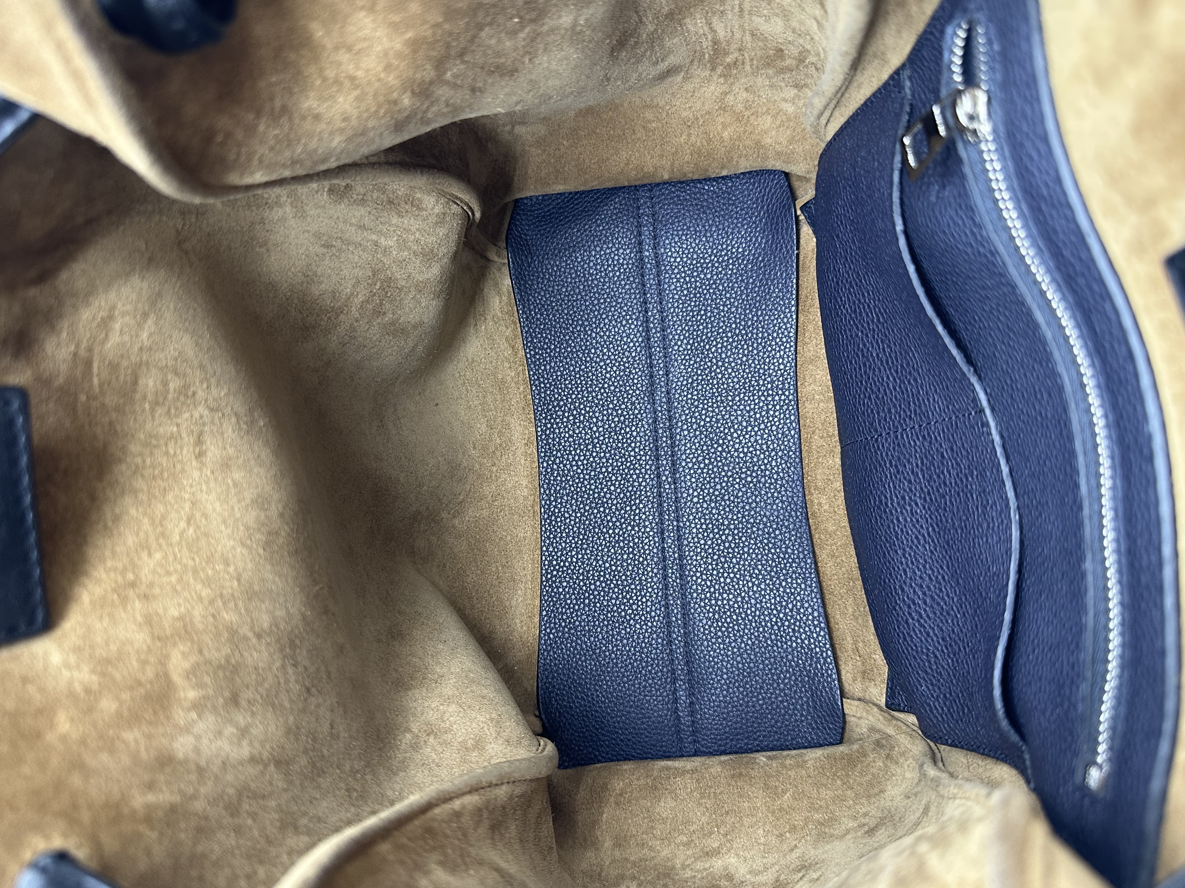 Pre-owned Loewe Flamenco Knot Tote /Product code: 26040102 