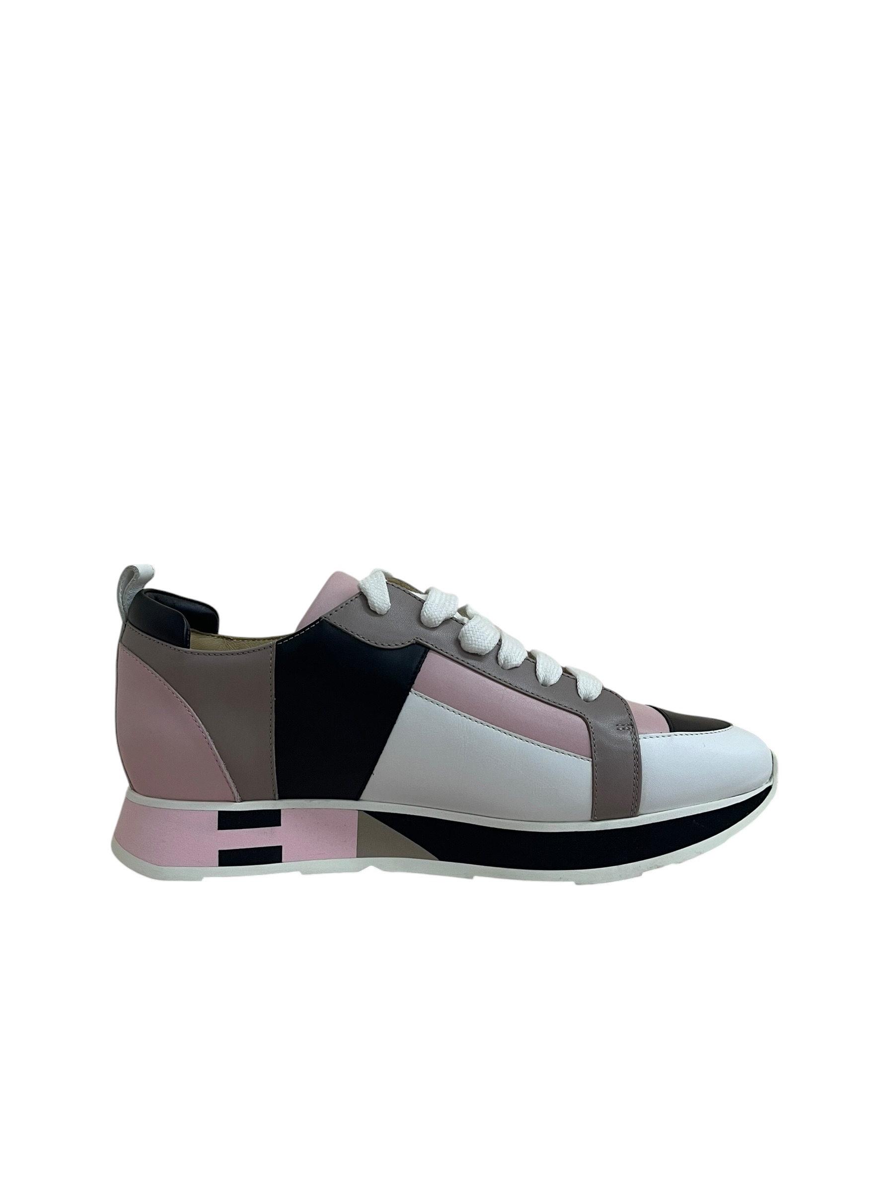 Pre-owned Hermes Sneakers / Product Code: 26060907