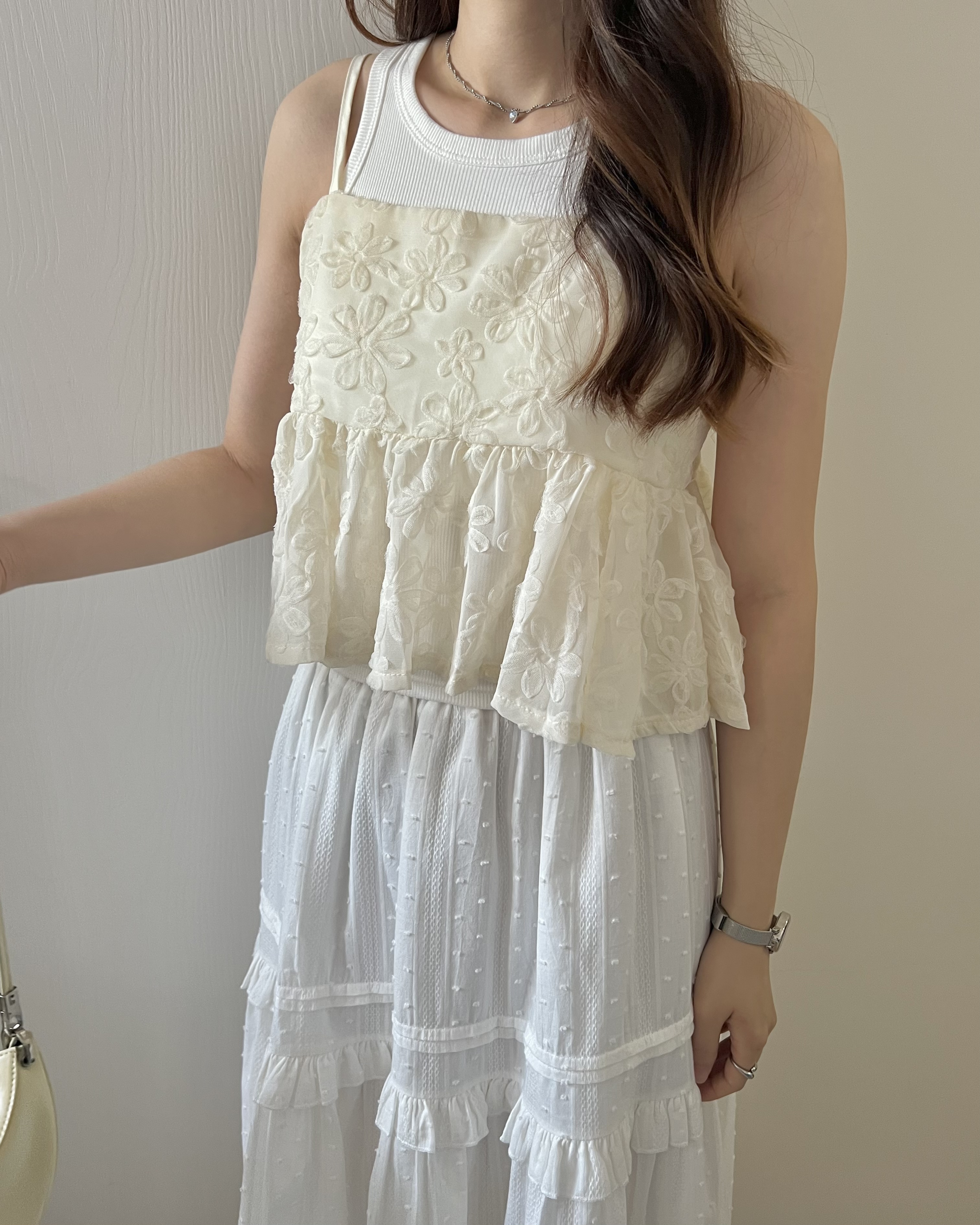 甜價仙氣花花兩穿吊帶背心 杏色